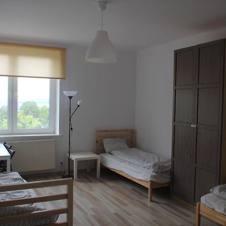 Trzyosobowy pokój w mieszkaniu czteropokojowym w centrum Gdyni. Gdynia Exterior foto